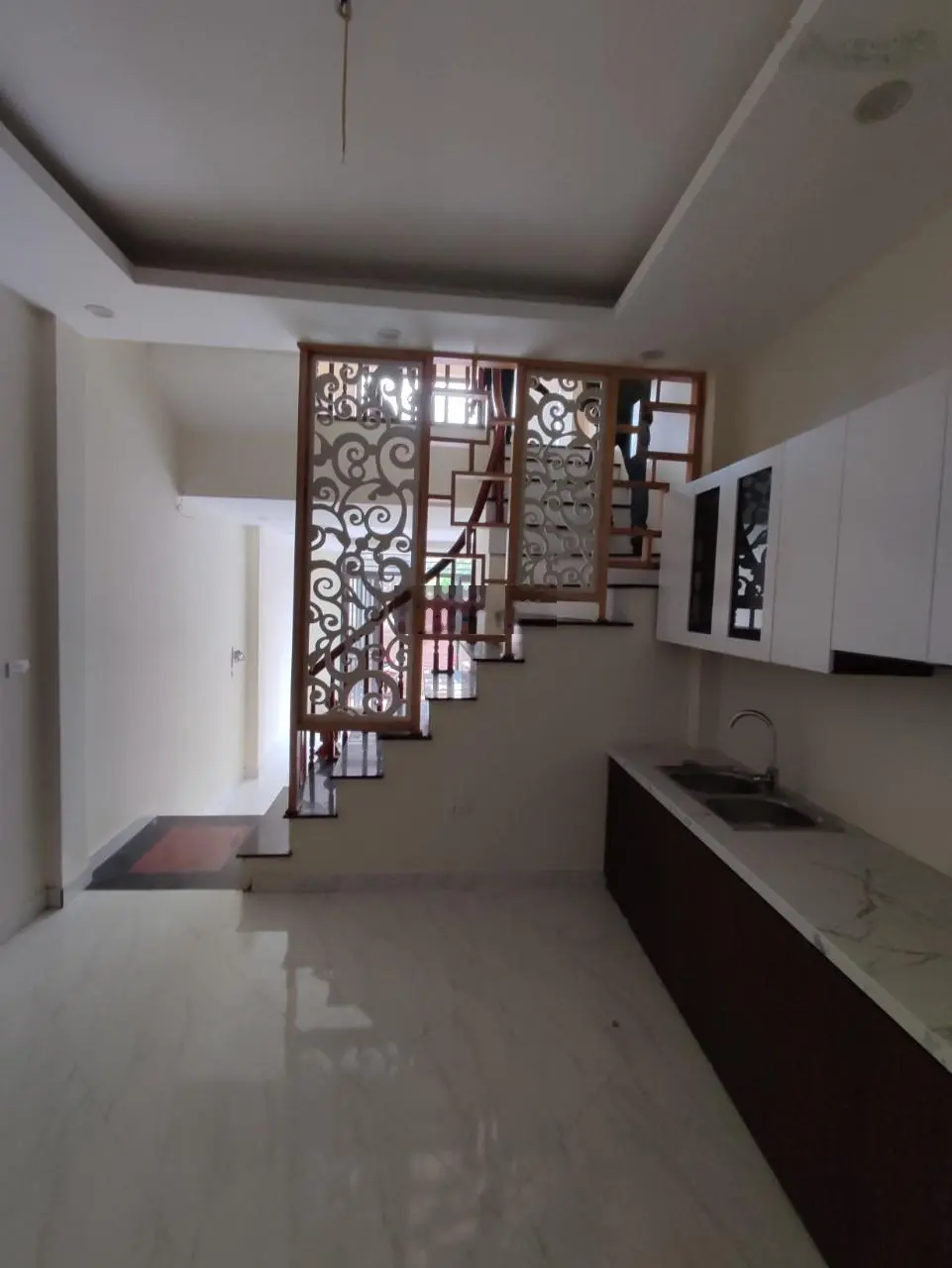 Siêu phẩm nhà giá rẻ chỉ 1,85 tỷ nhà 3 tầng x 32m2 ngay gần trường ĐHTDTT - Cầu Mai Lĩnh 2km