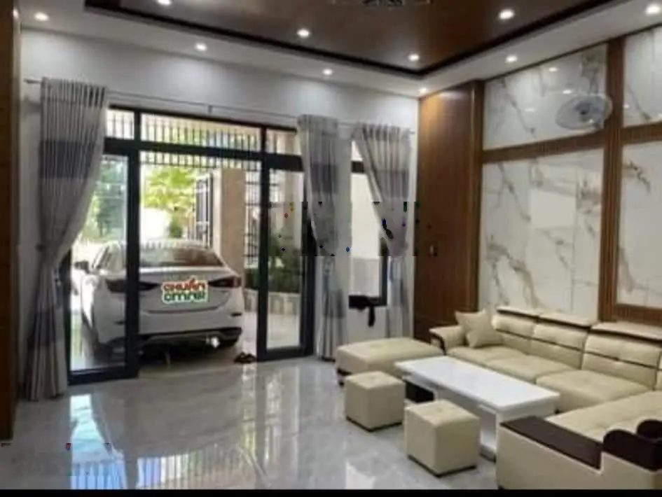 Bán nhà đẹp 4 tầng, mặt tiền đường Bàu Năng, Hòa Minh, Liên Chiểu, Đà Nẵng