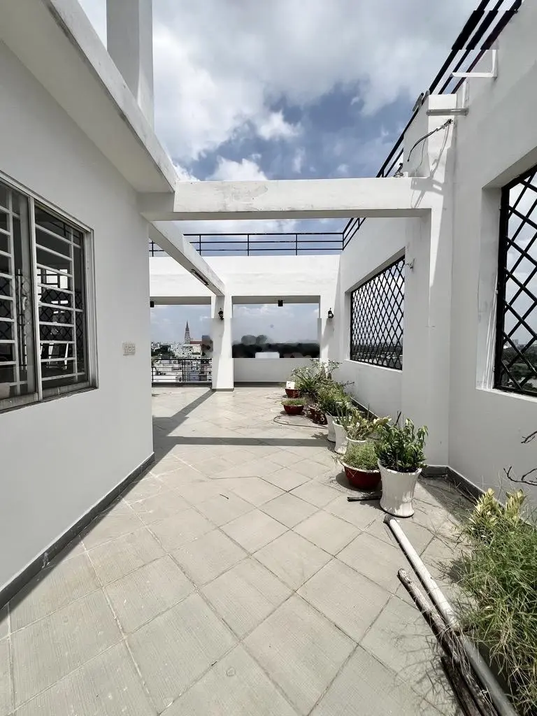 Bán nhà 8 tầng (9 x 16,6) A4 thang máy đường 15m, Phạm Thế Hiển P7 Q8, giá 26 tỷ(TL), pháp lý chuẩn