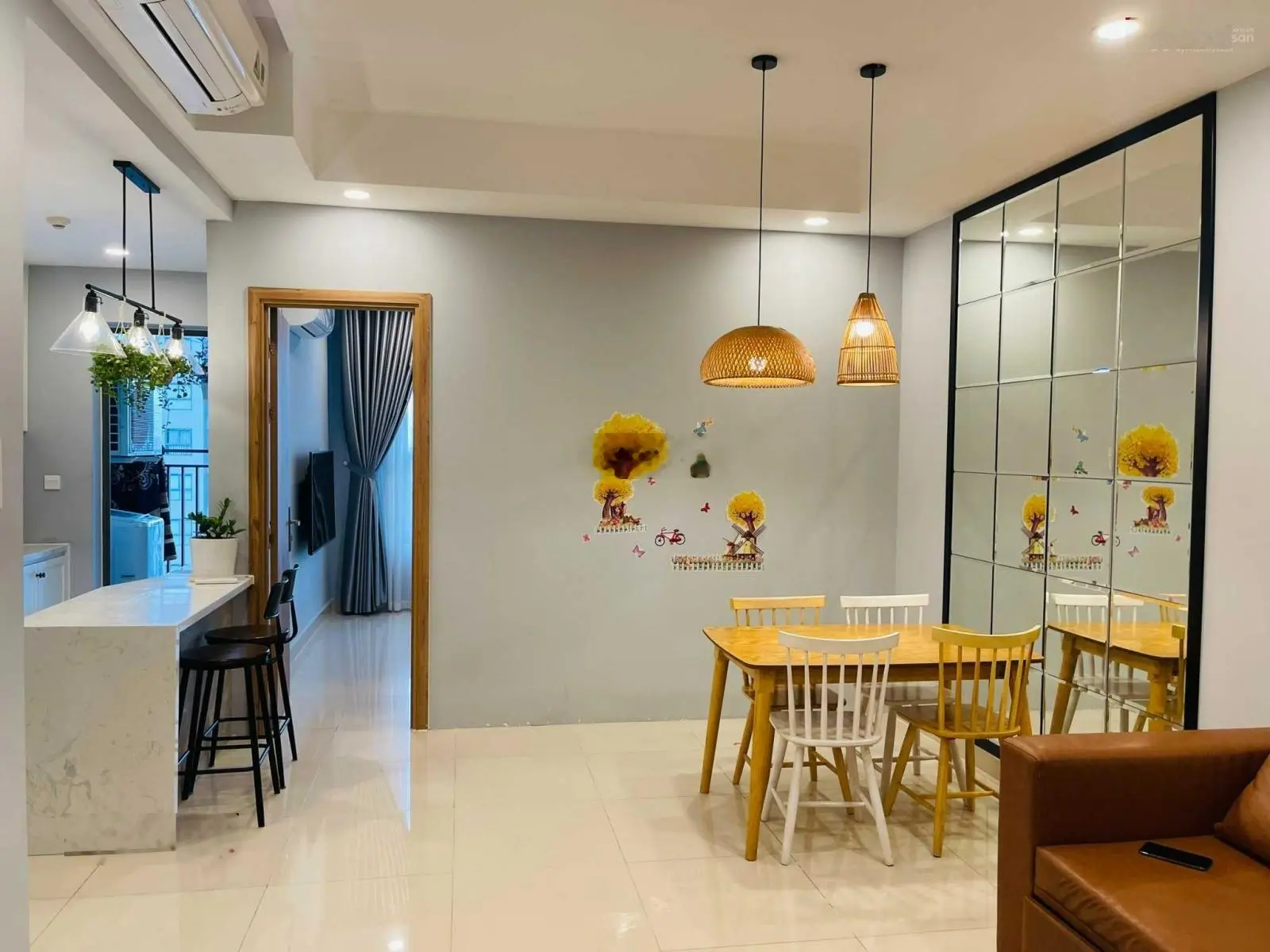 Bán nhà siêu đẹp, 3.3 tỷ, 57m2, 1 phòng ngủ, tòa Botanica Premier, Novaland, sát sân bay TSN