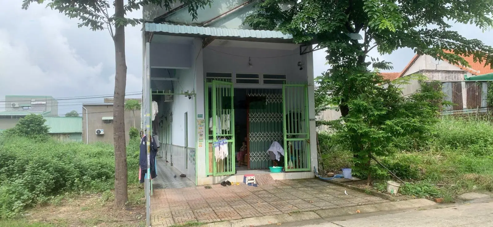 Tôi chính chủ cần bán căn nhà trọ 6 phòng và 1 kiot tháng thu nhập 7tr, vị trí đẹp