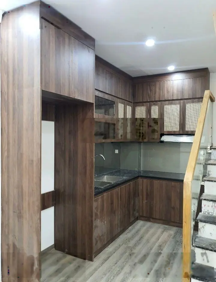 Chính chủ bán nhà 5 tầng mới đẹp, hiện đại khu ô cách - ngô gia tự long biên