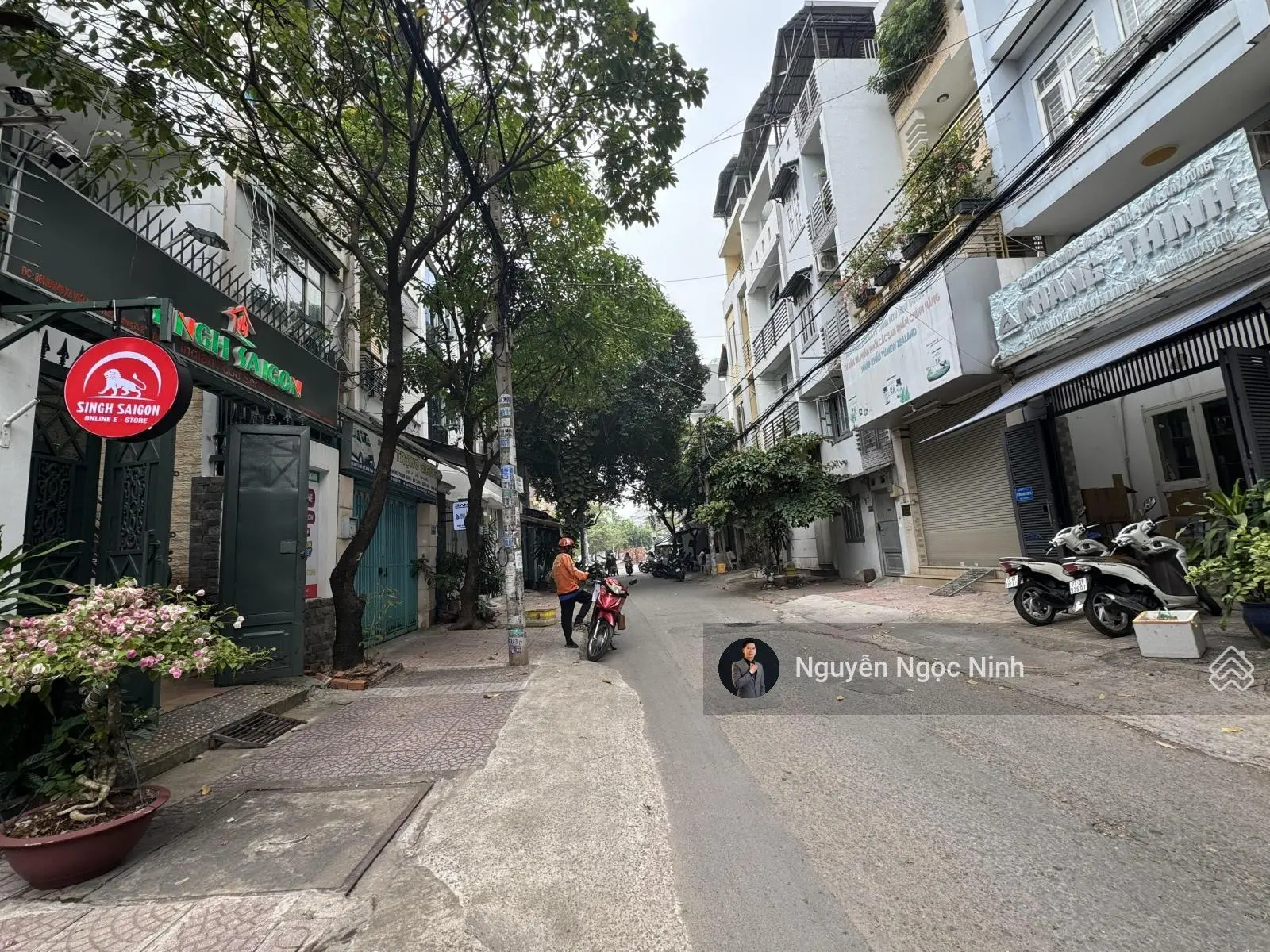 Bán nhà 4 tầng hẻm 8m Nguyễn Gia Trí, Bình Thạnh. 4PN, 4WC, sổ hồng riêng. Giá chỉ 8,8 tỷ TL.