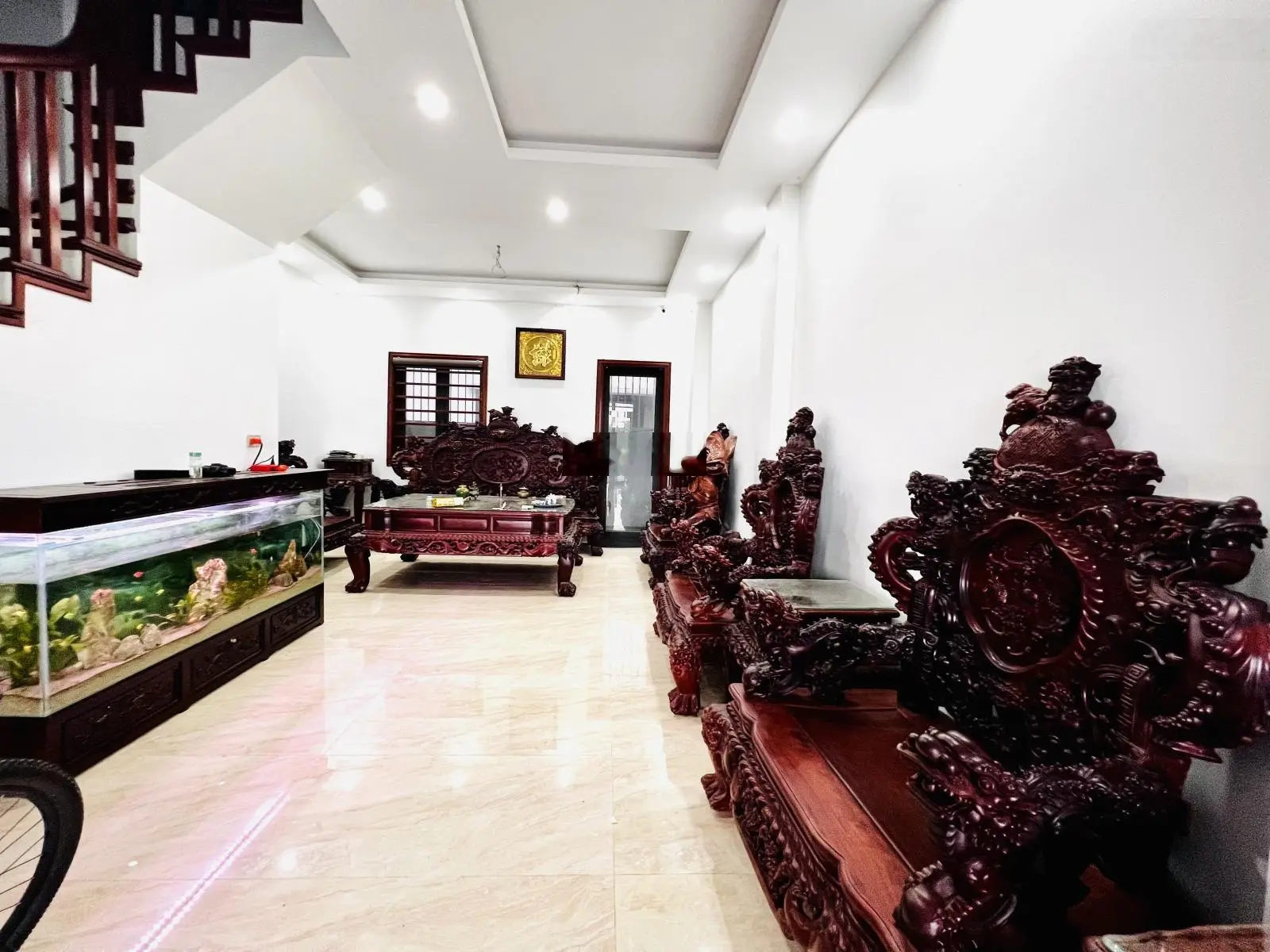 Bán biệt thự nhà vườn 180m2 cách Hà Nội chưa đến 30 phút di chuyển giá rẻ nhất thị trường