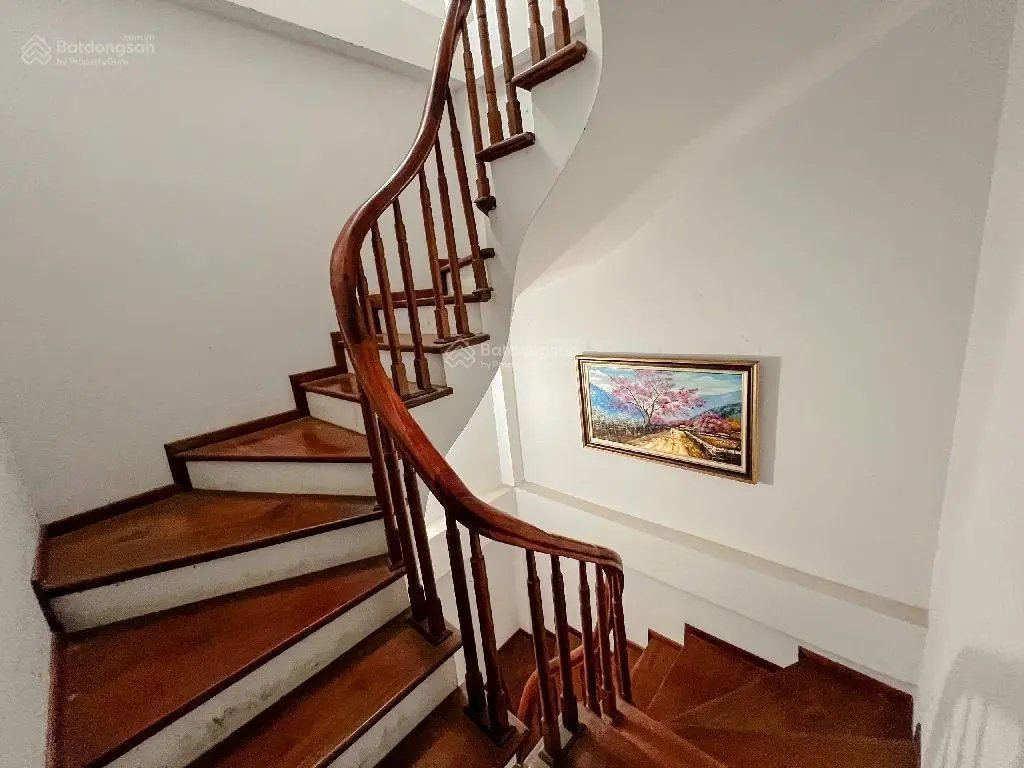 Bán nhà Trịnh Văn Bô - Nam Từ Liêm, diện tích 30m2 nhà 5 tầng, full nội thất, giá 5,4 tỷ