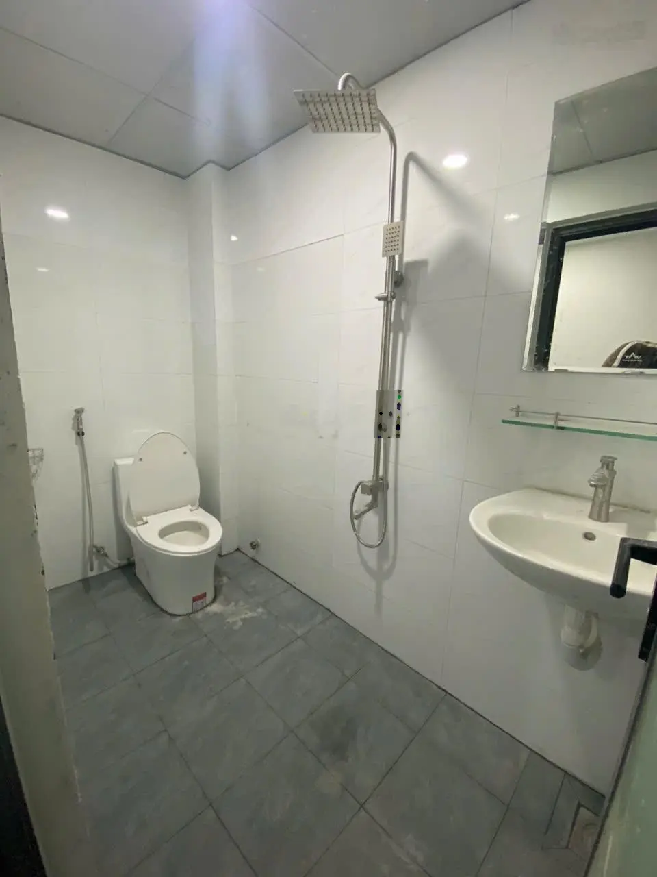 Nhà hẻm 2 mặt tiền Trần Nguyên Hãn, dt: 32m2 giá 3 tỷ 120tr lh: 0965888479 e Khôi