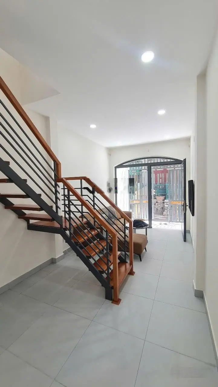 Siêu phẩm nhà đẹp full nội thất phố tây - giá 4,8 tỷ - tp nha trang