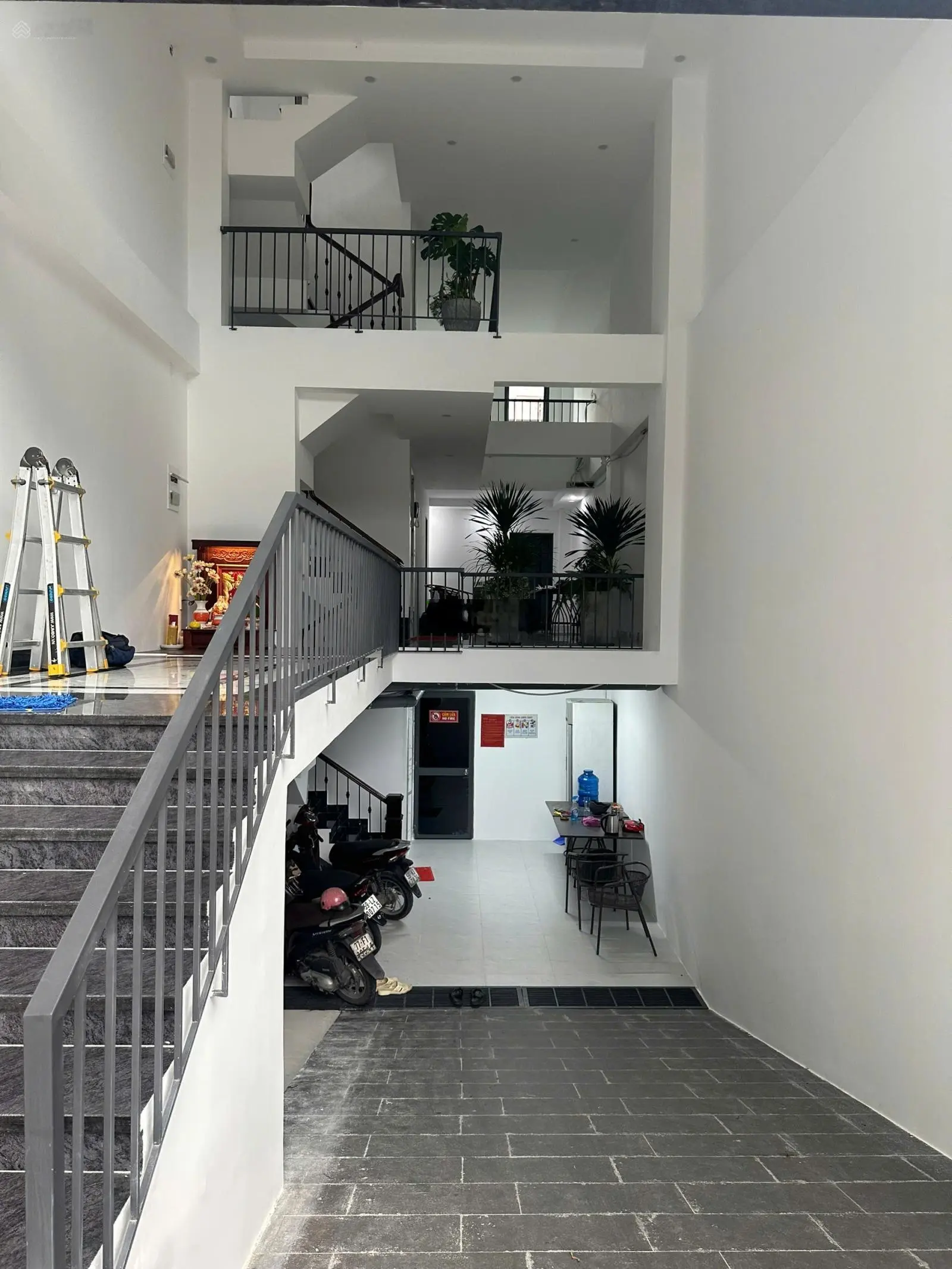 Bán nhà MT Vũ Tông Phan, DT 5X20 (100m2), hầm 5 tầng, HĐT 85tr/th - 35 tỷ