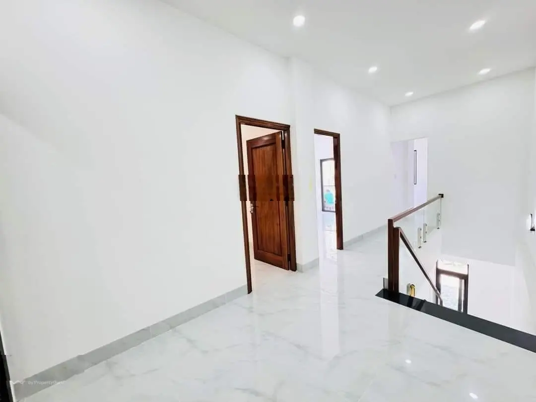 Nhà đẹp vĩnh ngọc - đường oto . sân otô