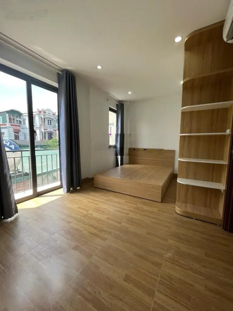 Hai bà trưng, cực hiếm  siêu phẩm, 5 tầng 25m2, đẹp như mơ, gần ô tô, full nội thất, sổ nét căng
