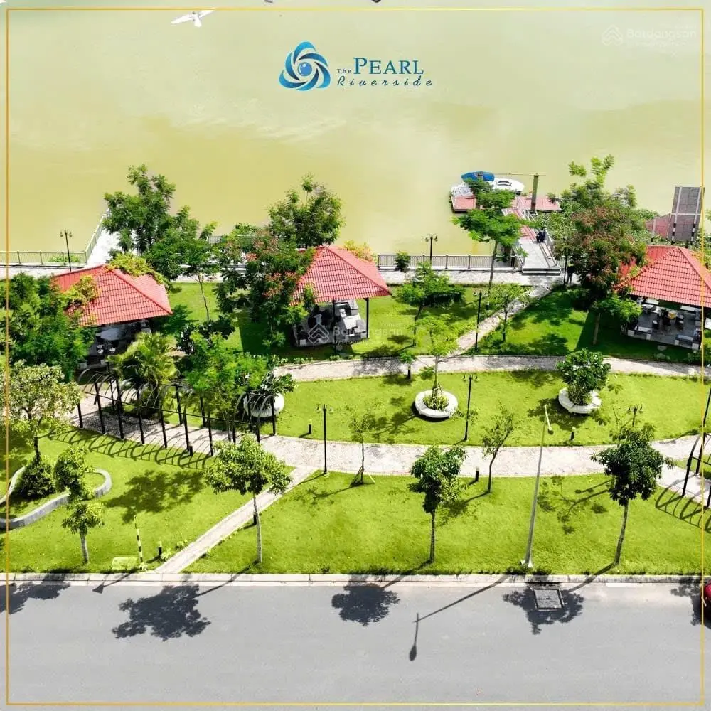 Bán nhà phố mặt tiền view sông Vàm Cỏ - sổ hồng riêng - thanh toán linh hoạt