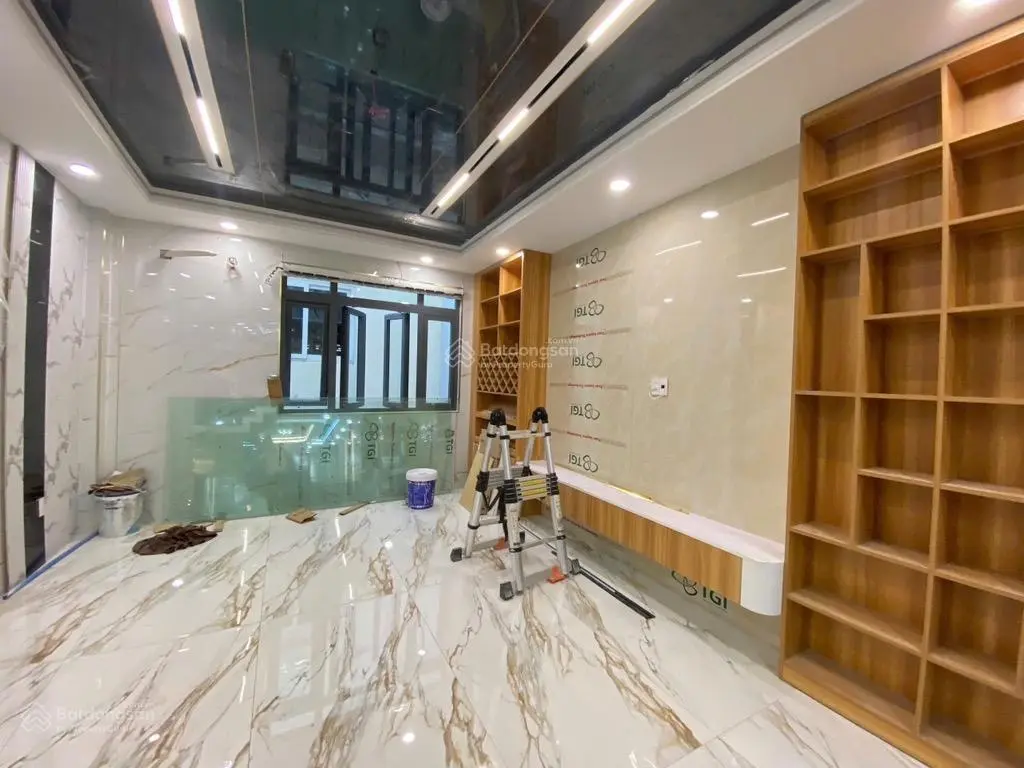 Tặng full nội thất xịn sò - 5 tầng nhà đẹp mới - hệ thống hiện đại - giáp Tân Phú - HXH 8m - hơn 9T
