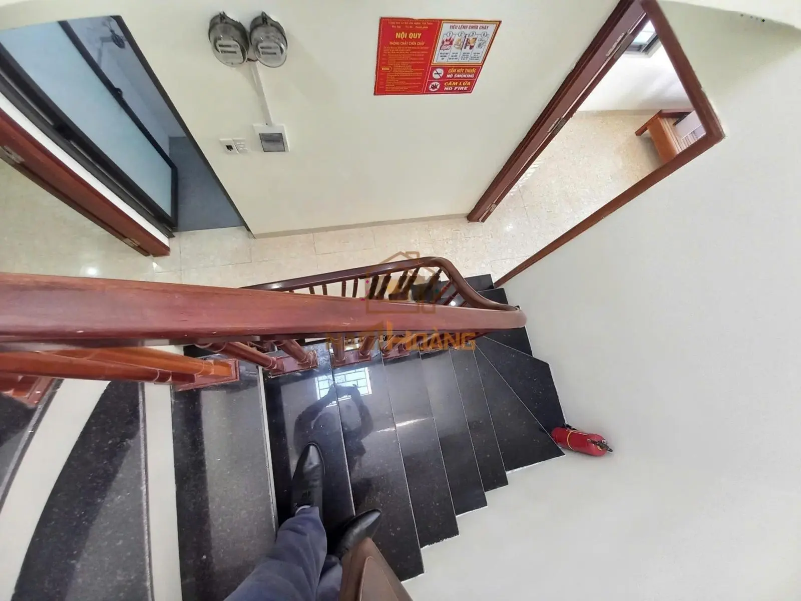 Bán nhà Phố Xốm Phú Lãm ~40m2 xây 4 tầng 5 phòng ngủ ô tô đỗ cửa ngõ thông ô tô qua 6,15 tỷ