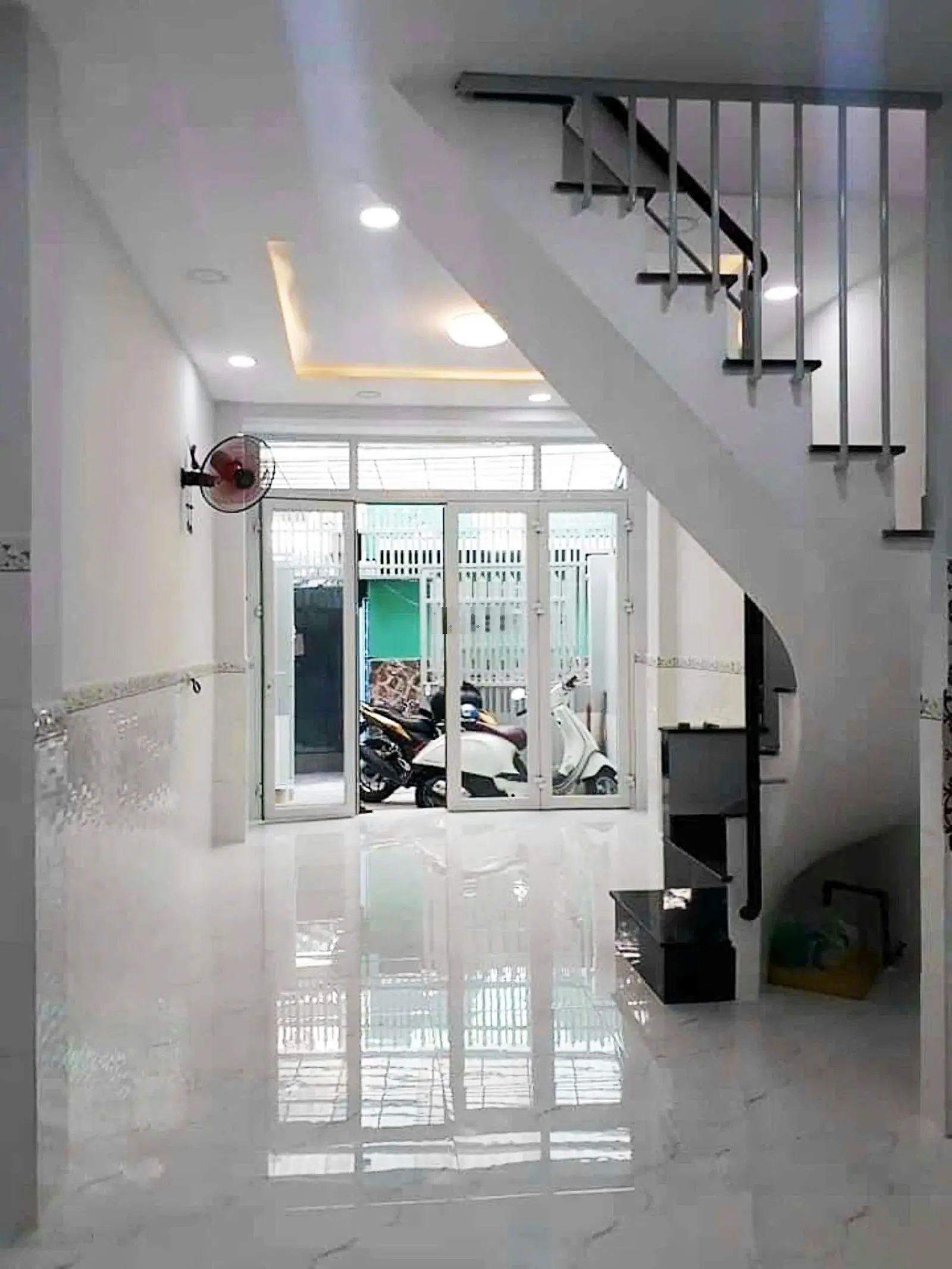 HẺM 3 GÁC ĐUA, 36M2 QUẬN 3, 2 TẦNG, KO QH, KO LỖI PHONG THỦY, AN NINH