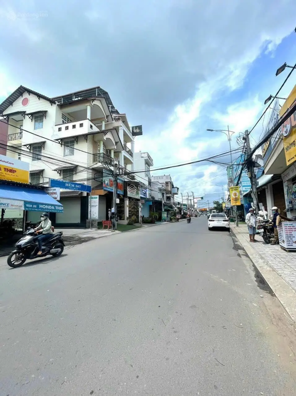 Nhà mặt tiền Trần Nam Phú, khu sầm uất xuống hồ Bún Xáng 8,4 tỷ, Thông Nguyễn Văn Cừ, TP Cần thơ