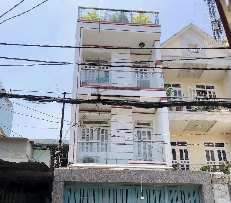 Siêu hiếm nhà 4x28m hẻm ô tô Phú Trung, Tân Phú 12 phòng chỉ 12.5 tỷ một đời chủ