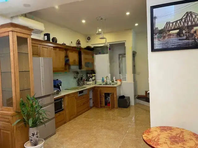 Nhà hiếm Nguyễn Chí Thanh - DT 50m2 4 tầng - MT 4,2m - 11,1 tỷ