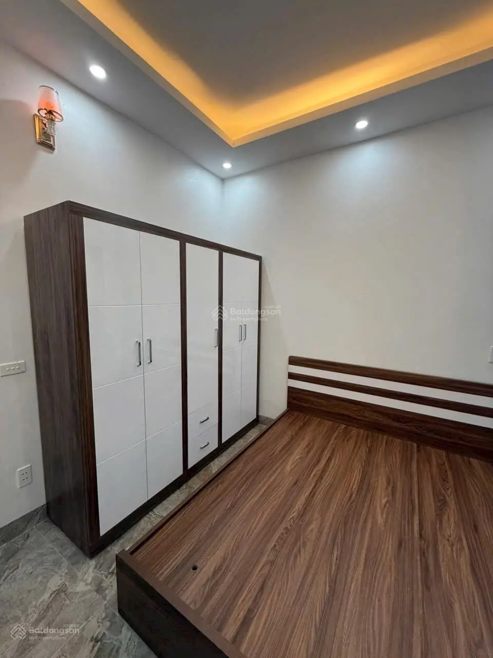 Bán Căn Nhà Mới Ngõ Phố Nguyễn Lương Bằng