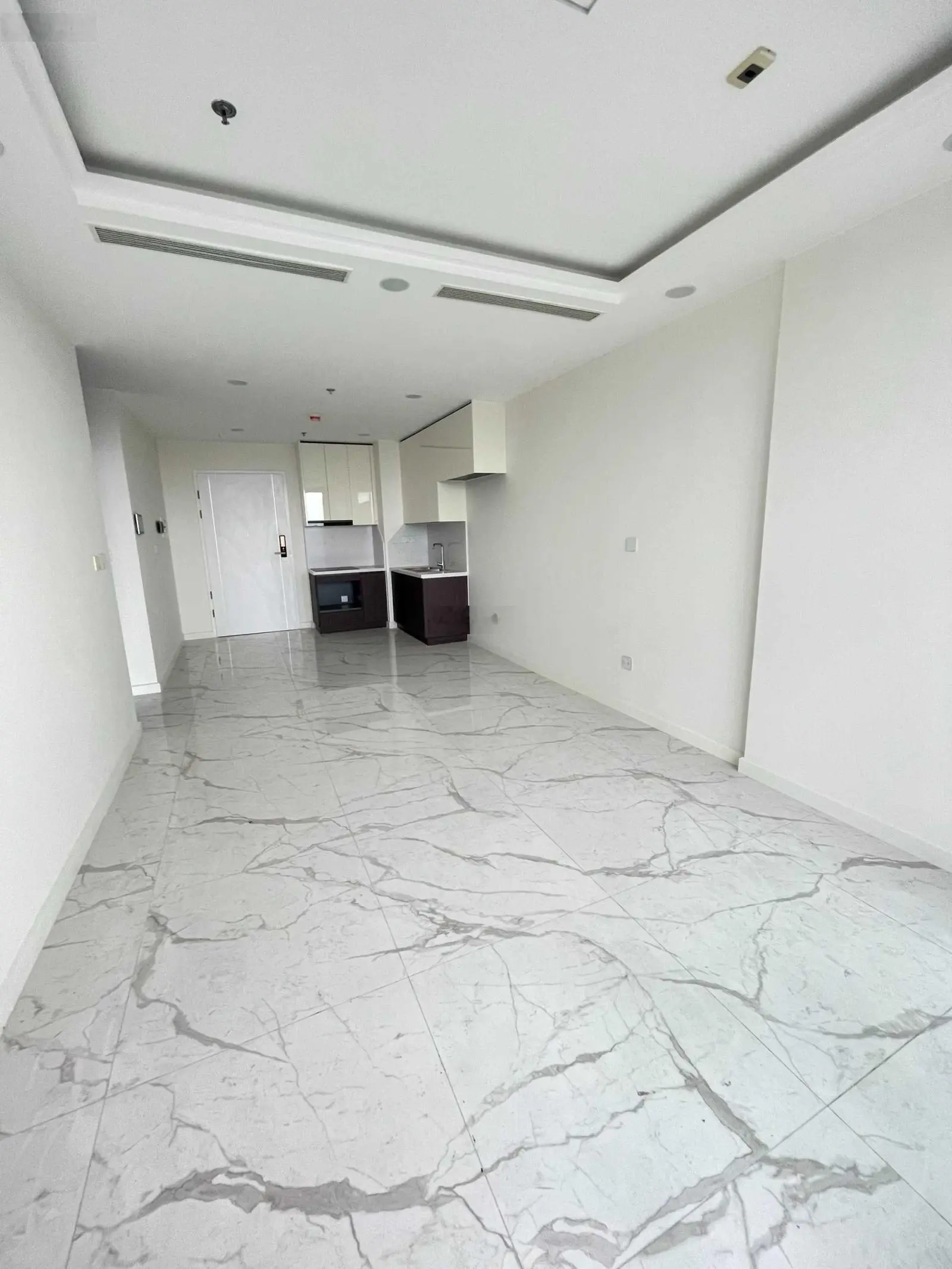 Bán gấp văn phòng đa năng Sunshine Sky City 2 phòng ngủ. Giá lỗ chỉ: 2,8 tỷ/căn
