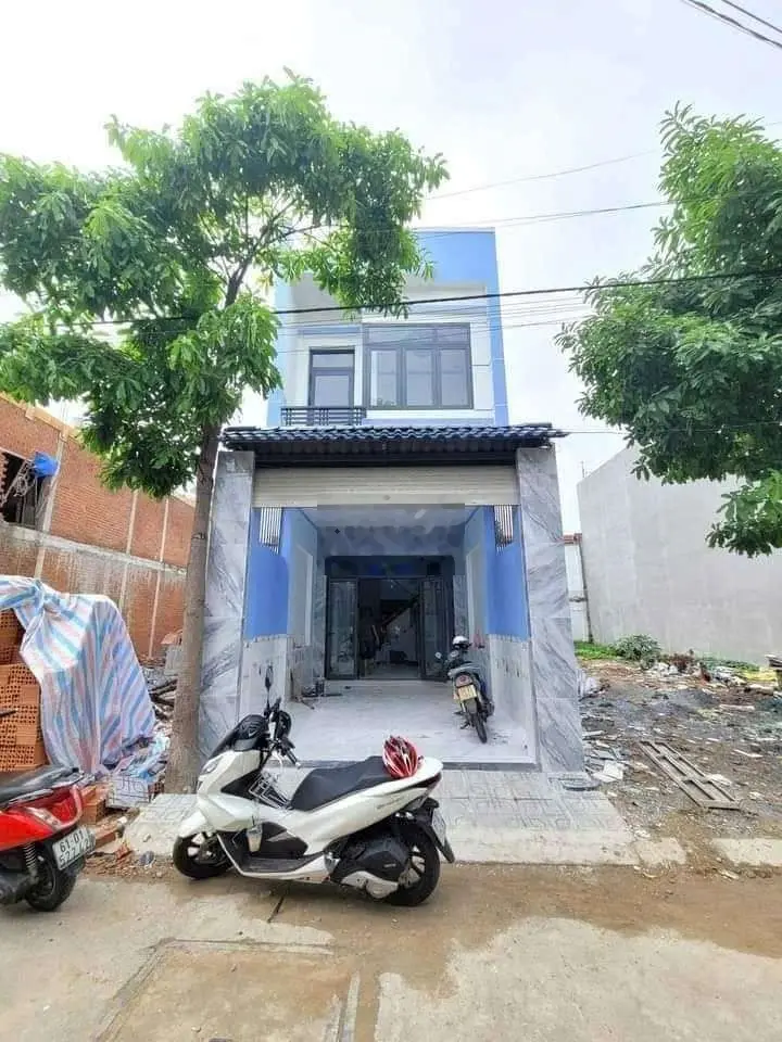 Nhà 1 trệt 1 lầu Tân Đông Hiệp Dĩ An nhà đã hoàn công giá rẻ