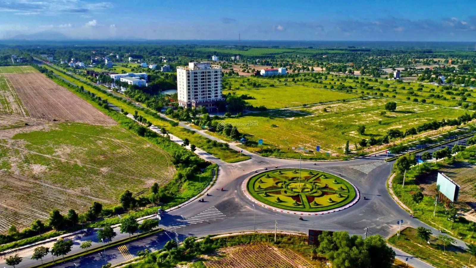 Chuyên bán đất nền dự án HUD & XDHN gần sân bay Long Thành sổ hồng riêng đường nhựa full thổ cư