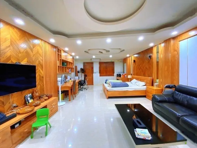 Bán nhà mới víp Đường Láng,Đống Đa ô tô tránh nhau,kinh doanh sầm uất 65m2/6T6M MT nhỉnh 15tỷ có TL
