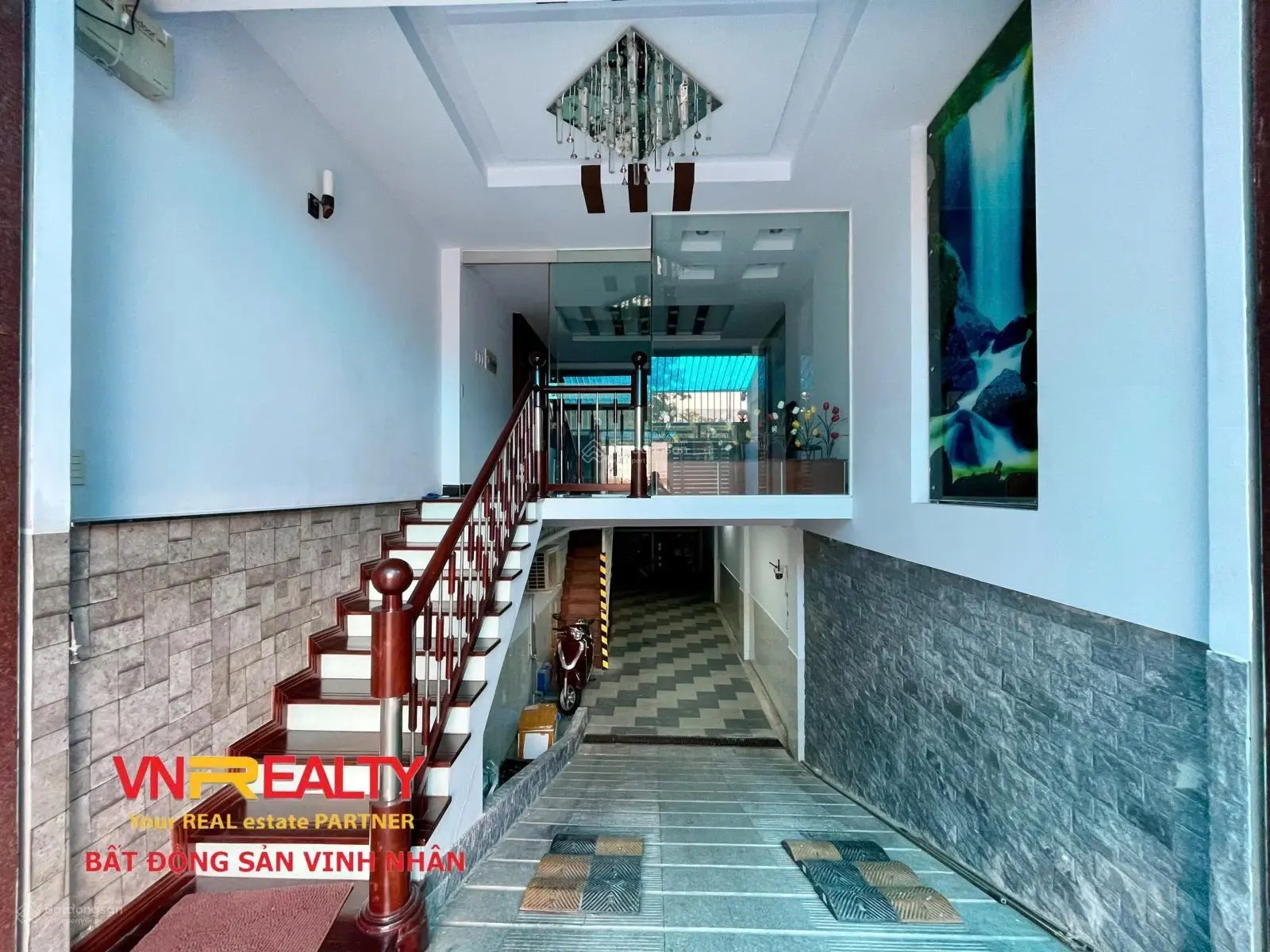 [15,5 tỷ TL]nắm chìa khóa duy nhất 01 căn nhà MT đg số Nguyễn Thị Thập hoàn công có tầng hầm full