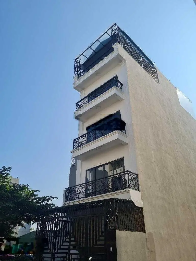 Bán nhà Phúc Lợi khu vip 81m2 x 5 tầng thang máy gara ô tô vỉa hè ô tô tránh đối diện sân gofl