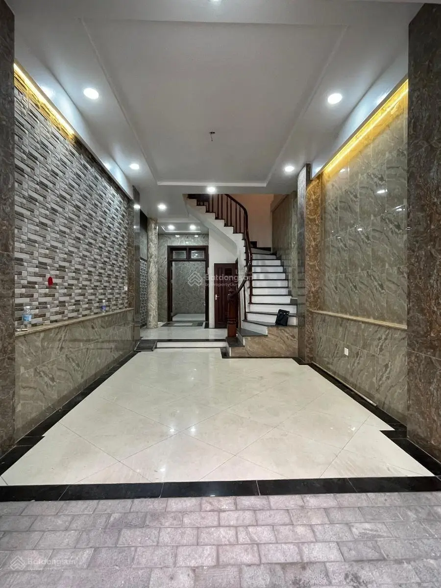 Nhà dòng tiền - ô tô ngủ trong nhà - mặt tiền kinh doanh - 66m2 * 7 tầng * 10 PN. Cho thuê VP ok