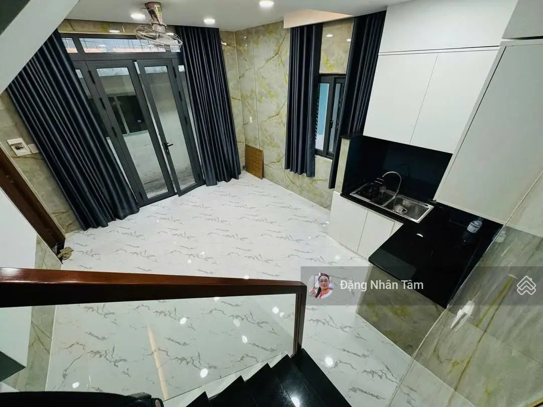 Chỉ 3,5 tỷ có ngay nhà Quận 1 Trần Quang Khải, P. Tân Định gồm 2PN3WC 30m2. LH ngay 0932723936
