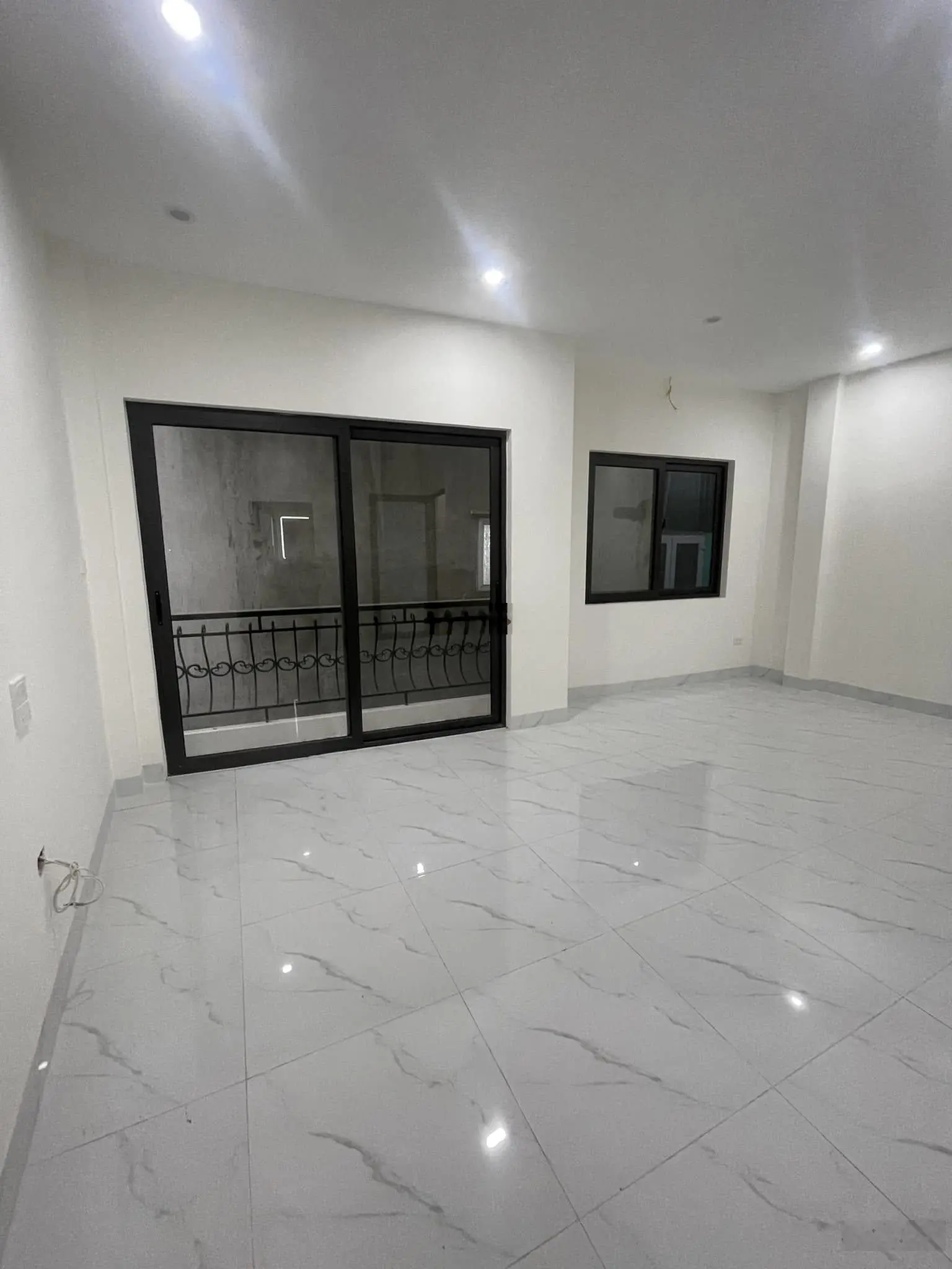 (lô góc) bán nhà ngõ 1 Nhân Hòa 35m2x5T 6 tỷ 3 thoáng 30m ra ô tô mới đẹp Thanh Xuân