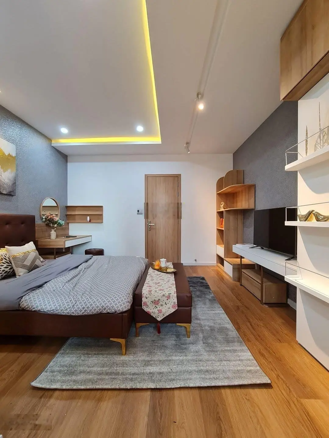 Bán nhà riêng 4PN, 4WC, 75m2 tại Lê Văn Việt, Hiệp Phú, Quận 9. Giá 3 tỷ 390. Gọi 0904430105