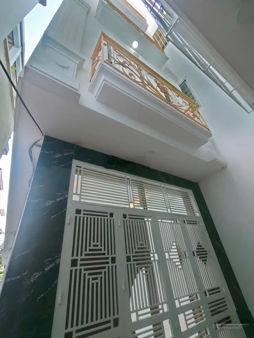 Nhỉnh 6 tỷ nhà 30m2 x 5 tầng TT phường văn quan Q Hà Đông TP Hà Nội LH 0979873188