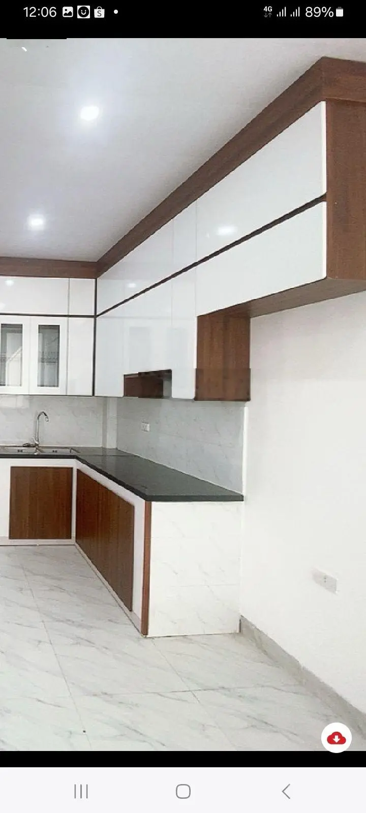 Siêu hiếm, nhà mới kính koong 42m2, 5 tầng giá rẻ nhất phân khúc chỉ 10,5 tỷ