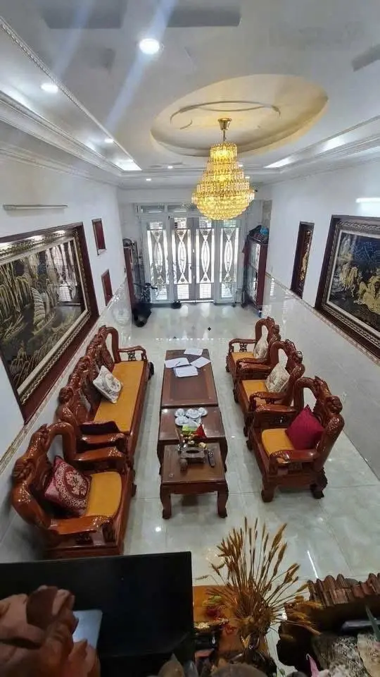 Bán nhà 1 trệt 2 lầu giá chốt 1 tỷ 1 Bình Phước, sáp nhập thành phố Đồng Nai