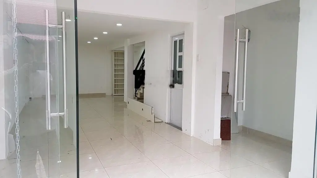 *Mặt Tiền** [4,2 x 11,5] Hoà Hảo_Ng.Tri Phương