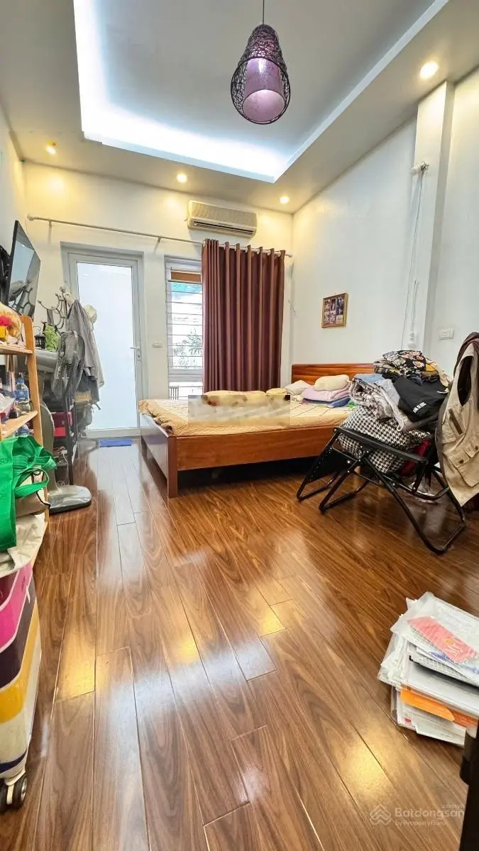 Bán nhà riêng Nam Đồng, Đống Đa, kinh doanh,ôtô đỗ cửa, 2thoáng,vài bước ra Hồ Đắc Di. 63m, 4tầng.