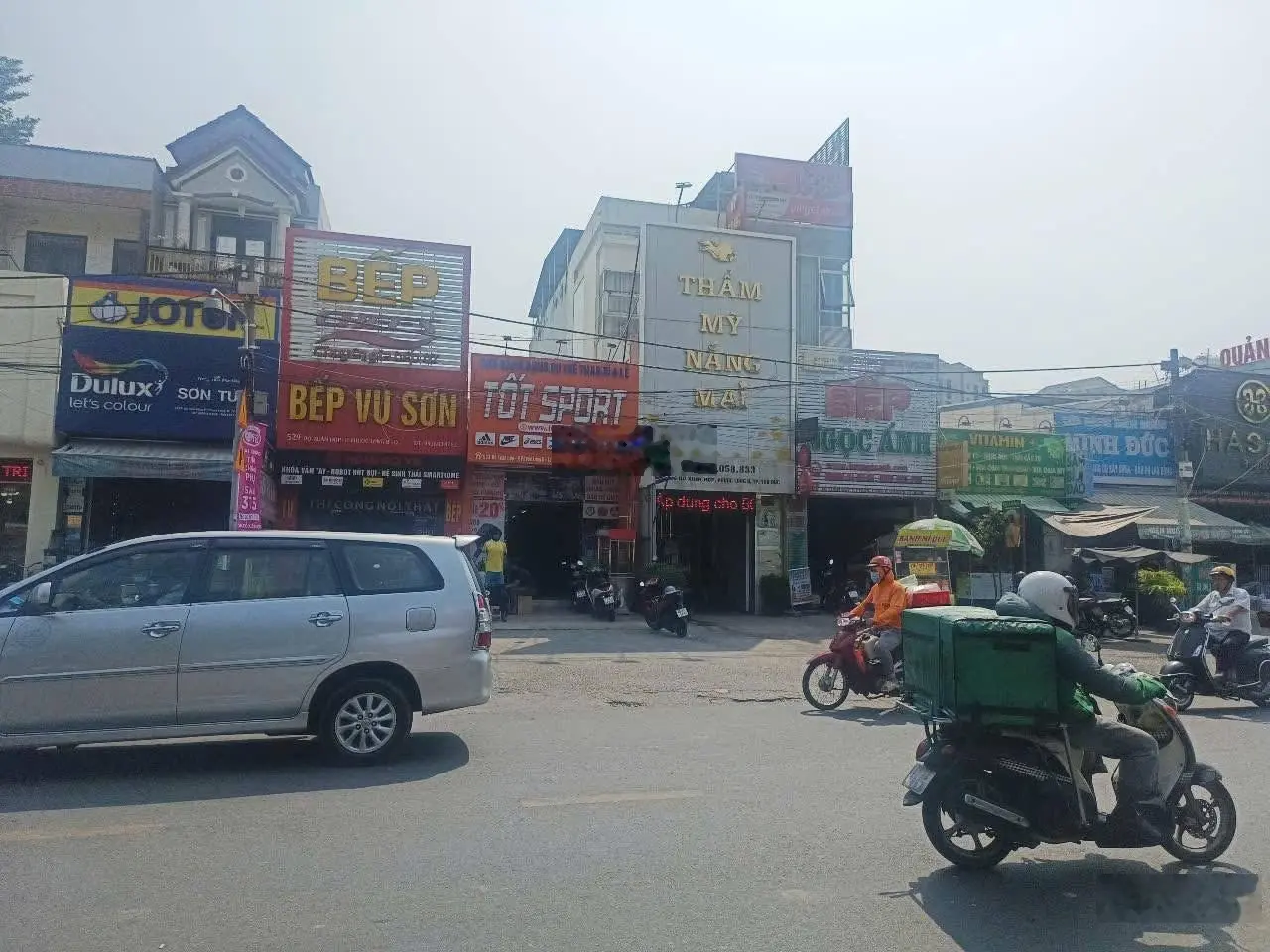 Chính chủ gửi bán căn nhà hẻm xe hơi DT 56m2 nằm ngay đường Đỗ Xuân Hợp nằm gần The Golbal City.