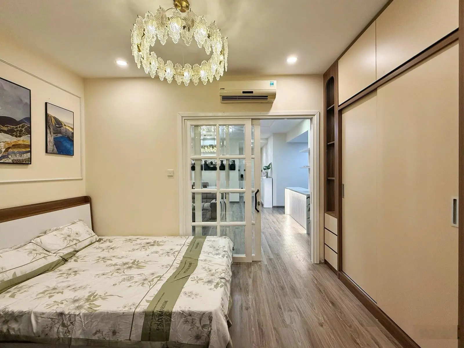 chuyển căn lớn cần Bán 2 sáng ngủ diện tích 83m nhà sửa đủ đồ đẹp view nhạc nước lh em 0974 532 ***