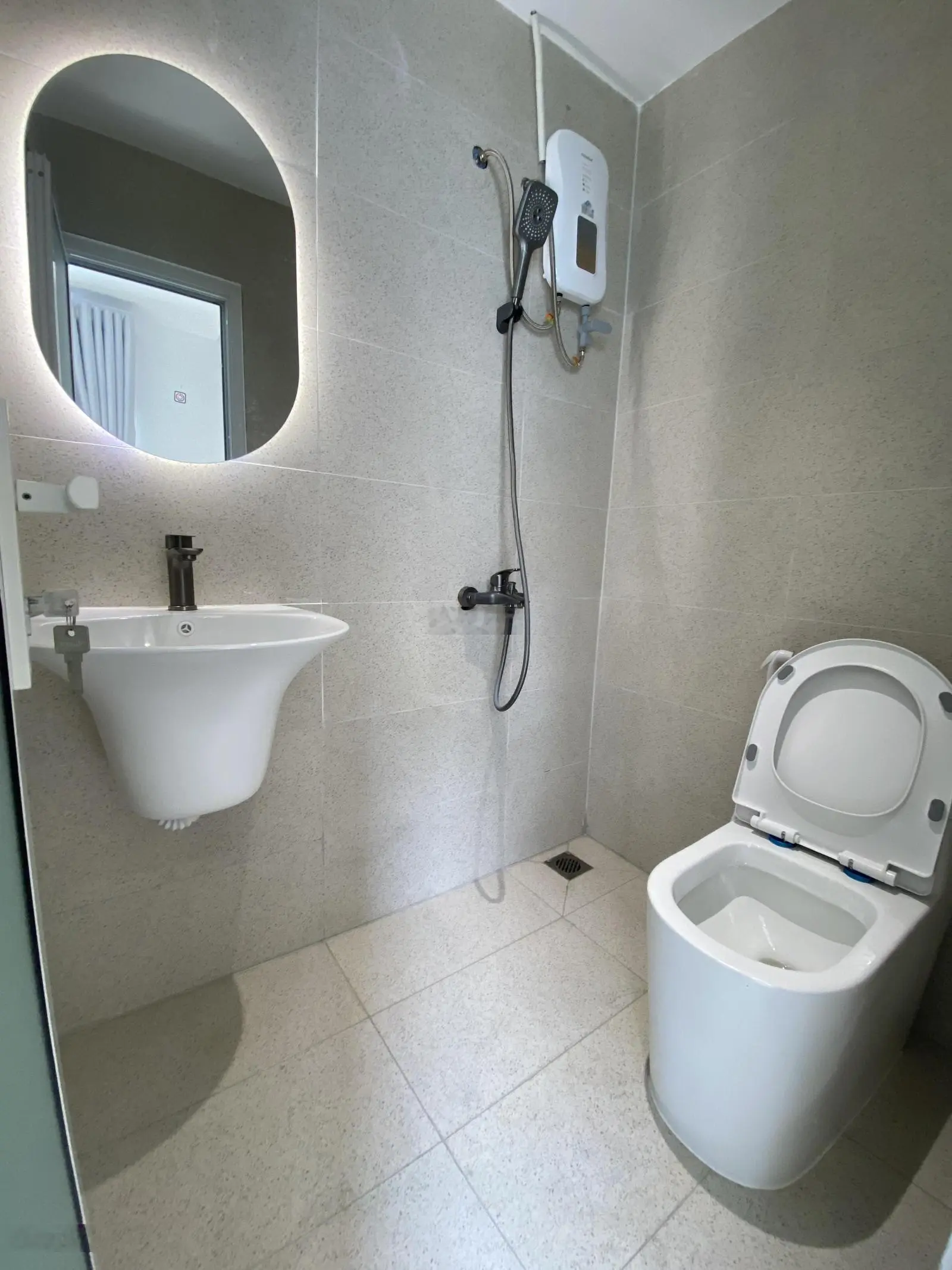 CHDV 3 tầng, 162m2 - ngang 6m, công nhận đủ, TN 60tr/th, cạnh Phú Mỹ Hưng, Quận 7