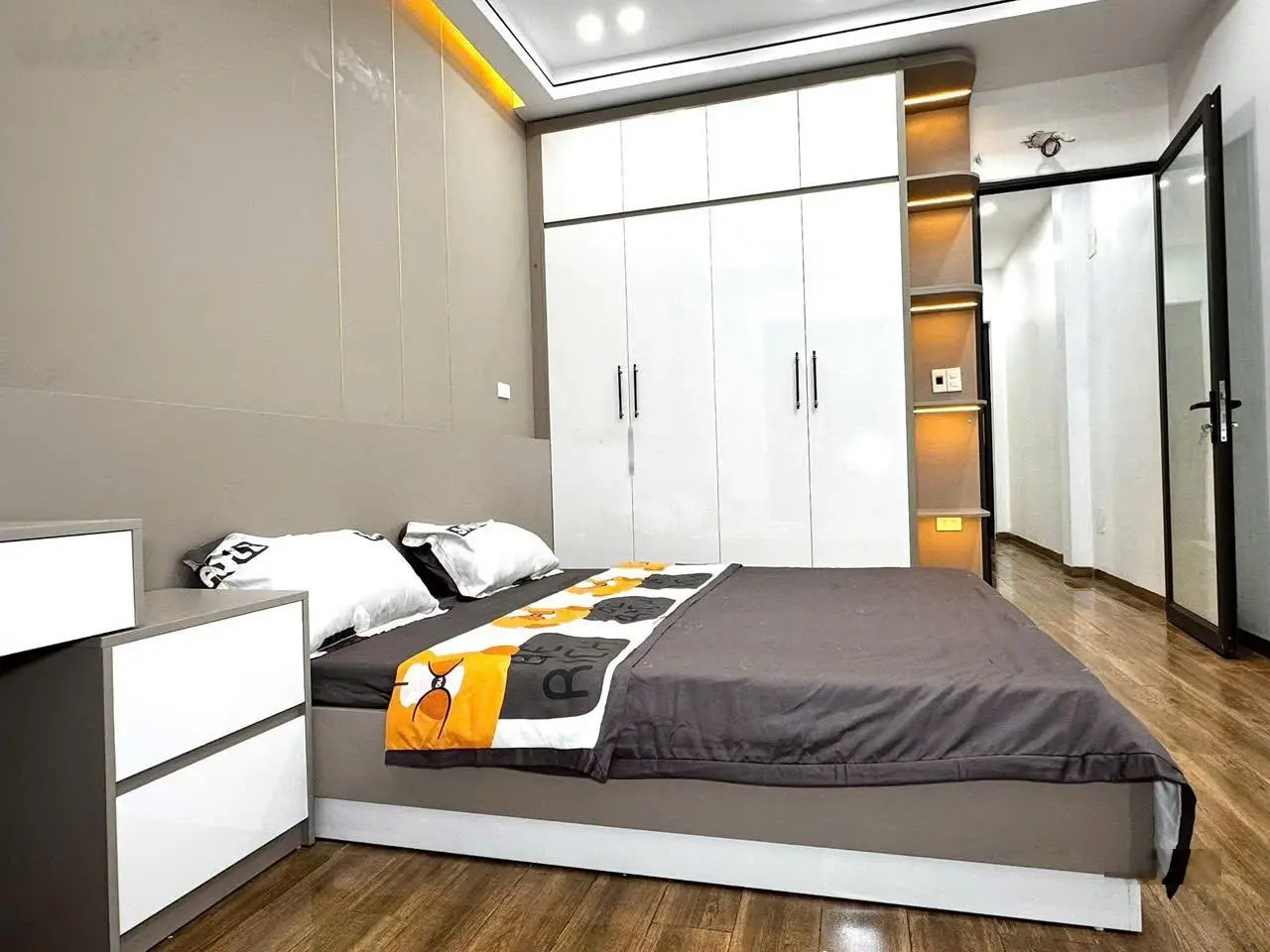 Bán nhà trong ngõ đường Lê Lợi, Ngô Quyền, Hải Phòng. DT 58m2 ngang 4m giá 4.85 tỷ