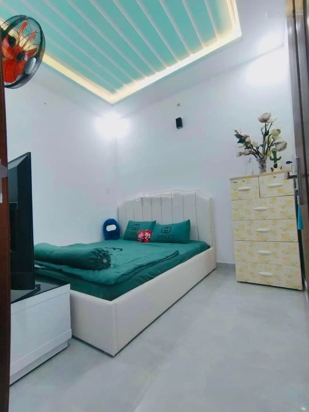 Bán nhà 307/7/8 Nguyễn Văn Khối P8 1 lầu 3pn 2wc nội thất đầy đủ hxh cách mặt tiền 30m