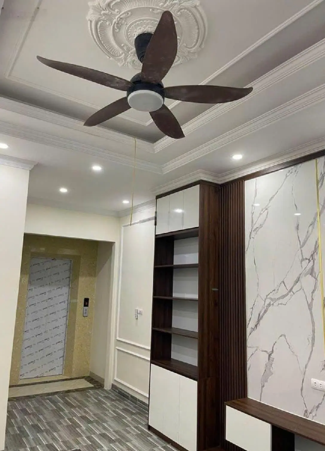 BÁN NHÀ VIP NGUYỄN CƠ THẠCH - 7T - CÓ THANG MÁY - NHÀ MỚI DÂN XÂY - NT ĐẸP - Ở NGAY - GIÁ 9,15 TỶ