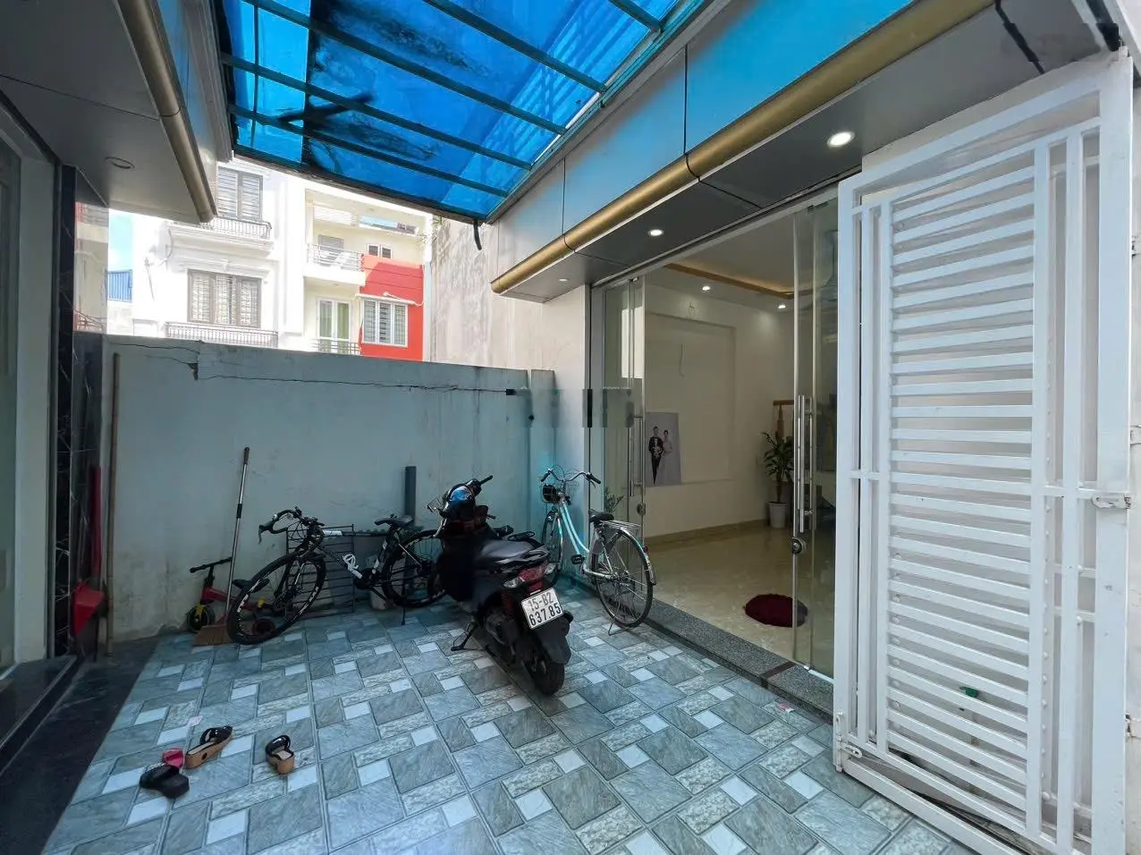 Nhà 3 tầng Dân Xây-Độc Lập-Căn Góc ô tô đỗ cửa zá cực tốt tại Đằng Hải
