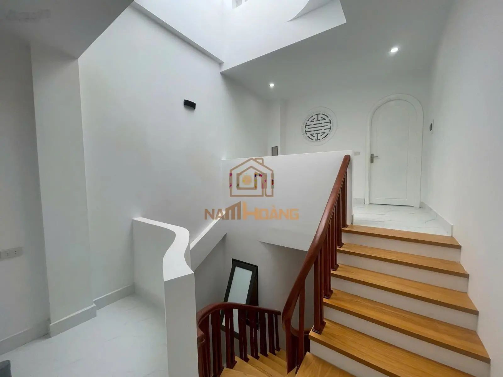 Bán nhà Yên Nghĩa-Hà Đông ~40m2 xây 4 tầng, nhà 2 mặt thoáng vĩnh viễn xây độc lập đi bộ ra bến YN