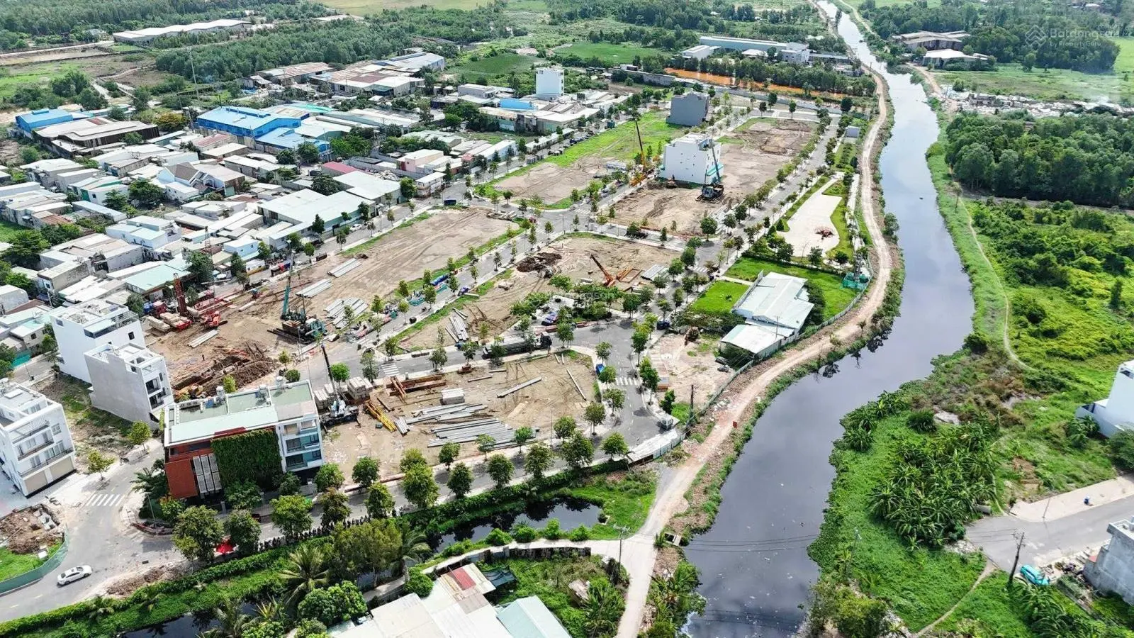 Bán nhà phố liền thổ - Villa The Meadow - Giá gốc CĐT Malaysia 0931 793 ***