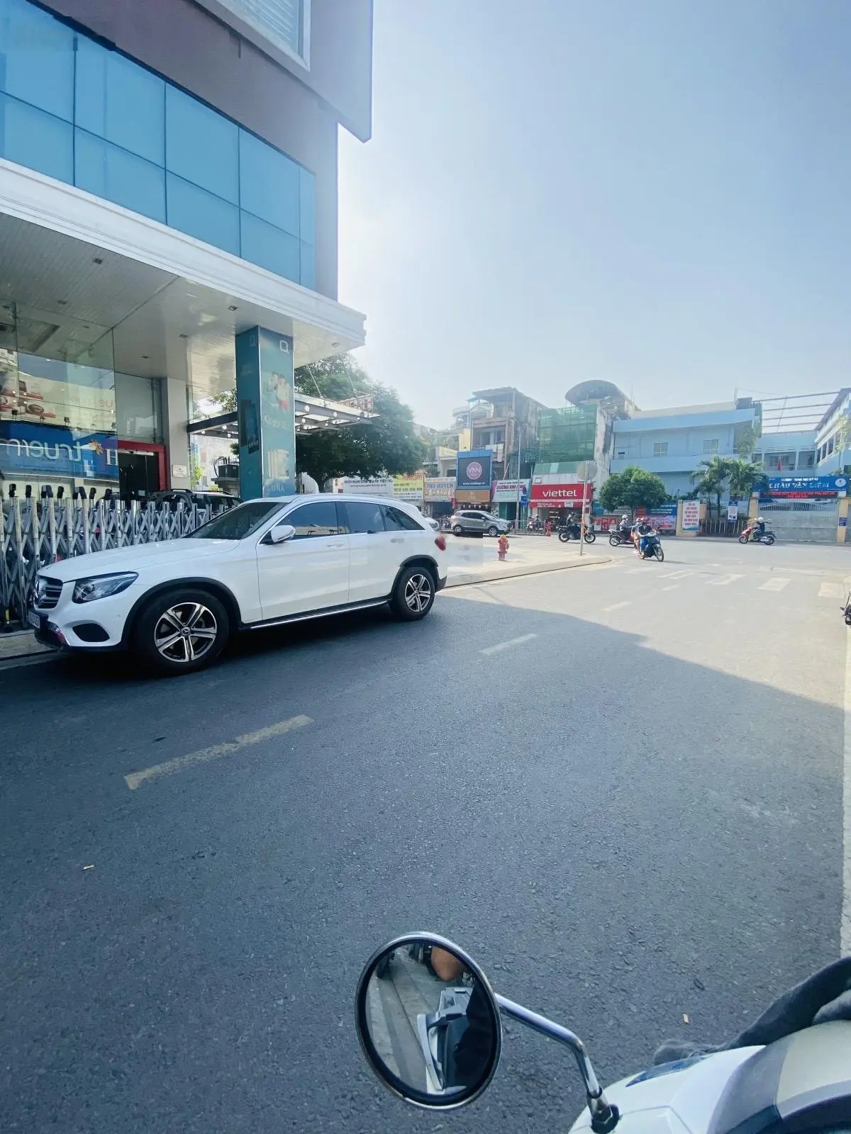 Mặt tiền 18m Lam Sơn Bình Thạnh, 1 đời chủ, sổ vuông, biệt thự