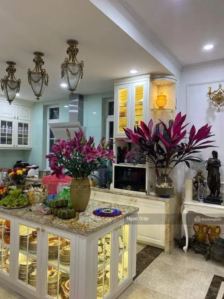 SIÊU BIỆT THỰ ĐẲNG CẤP GIỚI THƯỢNG LƯU VINHOMES RIVERSIDE LONG BIÊN. 400m 26MT 120tỷ. 0945 453 ***
