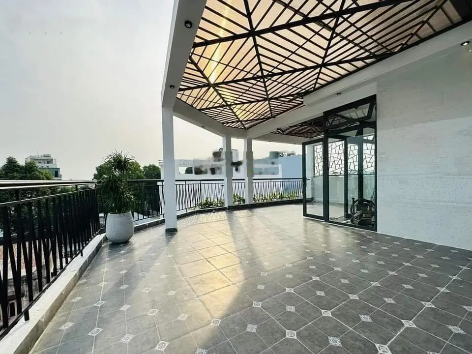 Căn duy nhất - hàng hiếm! Nhà Cách Mạng Tháng 8, P. 11, Q. 3, DT: 90m2,giá 3 tỷ 650 Sổ hồng riêng