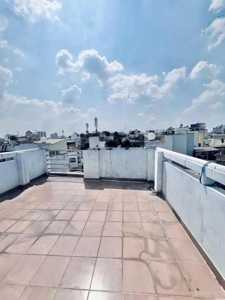 Nhà 6 tầng BTCT, Lạc Long Quân, phường 8, Tân Bình 45 m2, 7 PN 4,2m X 11m chỉ có 6,95 tỷ .